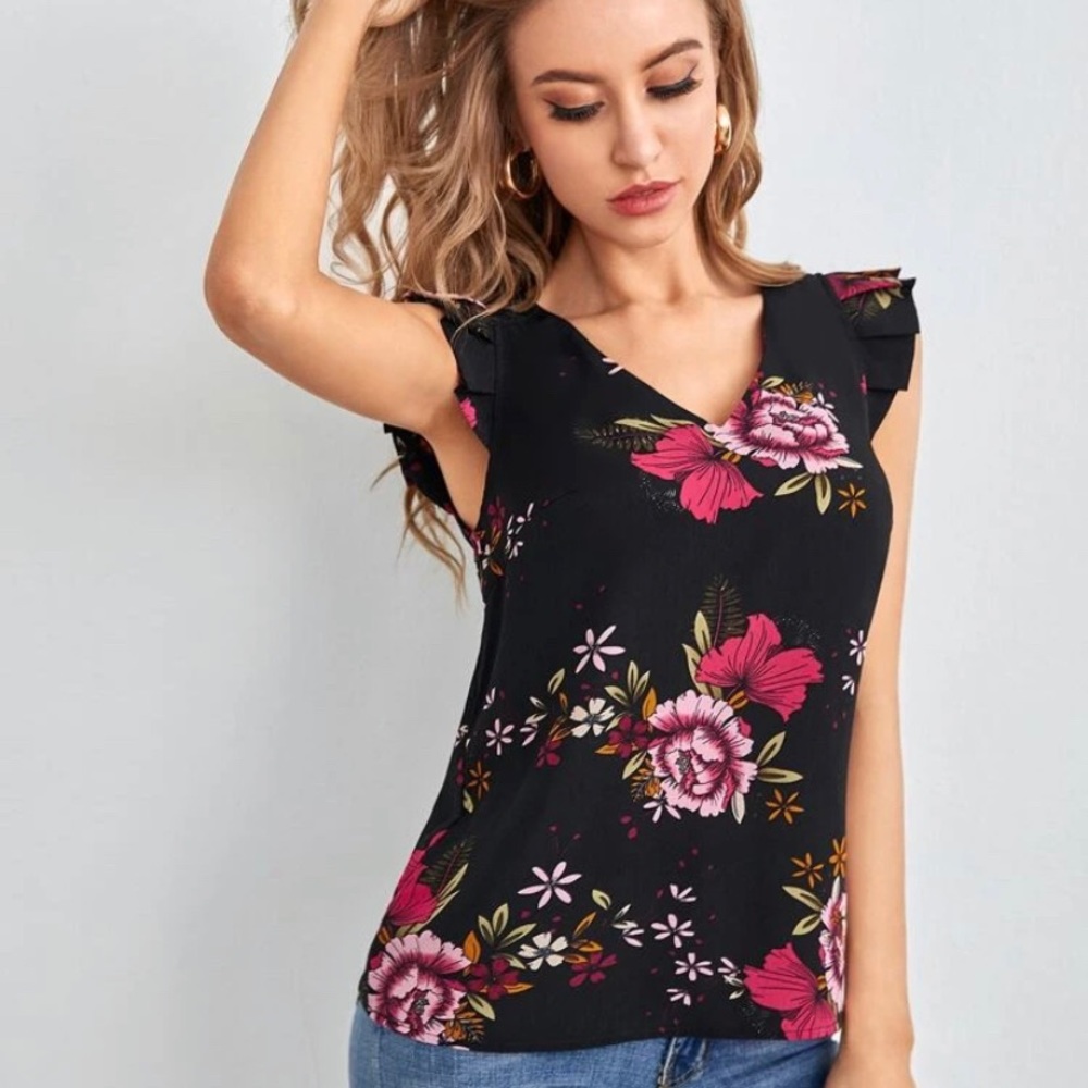 Women’s Blouse NWOT